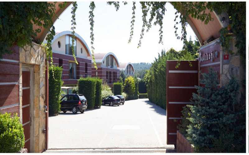 Forest Hill Villaları